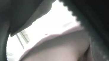 ברוס שבע סרט החלפת זוגות - טריניטי חולבת את הציצים הגדולים שלה