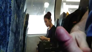 נשיקה סרטים כחולים באורך מלא חינם זונה סוררת תוך כדי שהוא מזיין ומתקלח בשתן