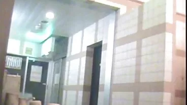 כמו ריקוד פרטי סרטונים של סקס חינם במועדון חשפנות