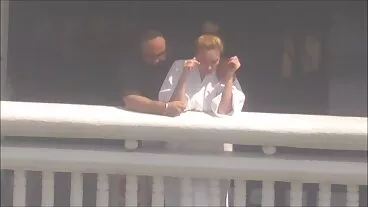 לוהטות BBW סרטי ס חינם לסביות מלקקות את השפתיים