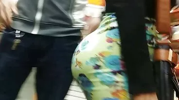 חמודה מתבגרת מקבלת שמנת סרטי סקס באורך מלא חינם