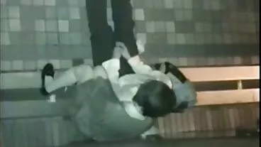בנות חורגות אוכלות כוסות ומשושות סרט סקסי חינם אותן